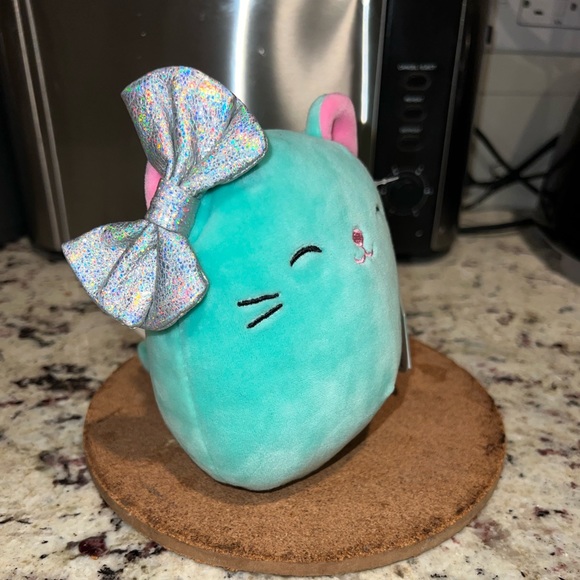 New Charisma the Cat Claire’s Exclusive Squishmallows - Picture 3 of 10